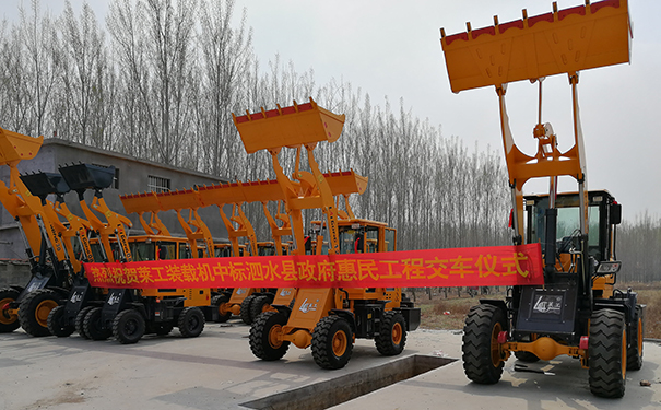 莱工.jpg 莱工.jpg