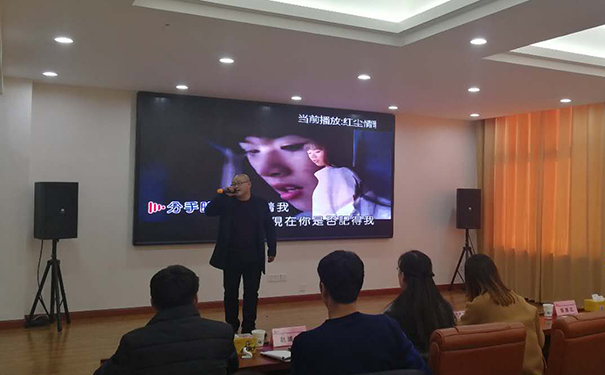 莱工.jpg 莱工.jpg